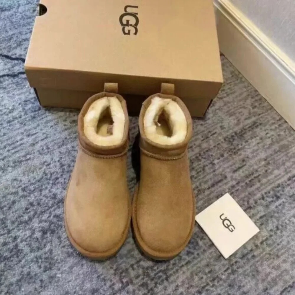 UGG Classic Ultra Mini Water-Resistant Booties Women's - Picture 4 of 7